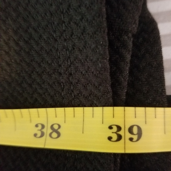 A'gaci agaci agaci long sleeve black tan & white color block dress w/ cut out - Picture 9 of 9